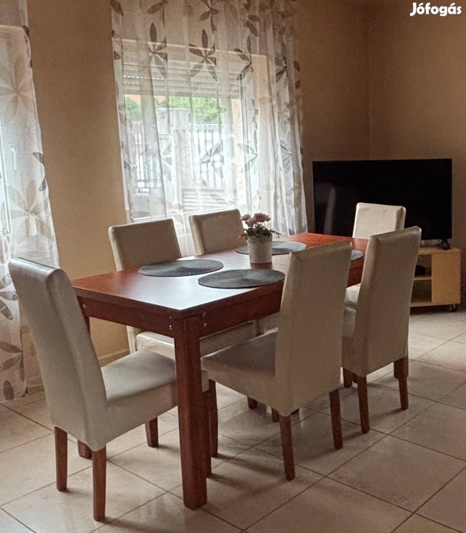 Étkezőasztal 6 székkel
