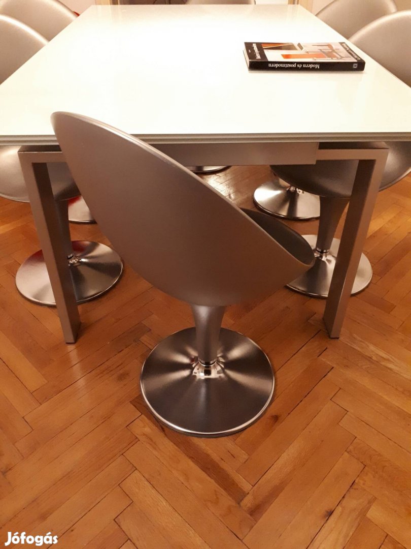 Étkezőasztal Calligaris Made in Italy + Magis Bombo Chair