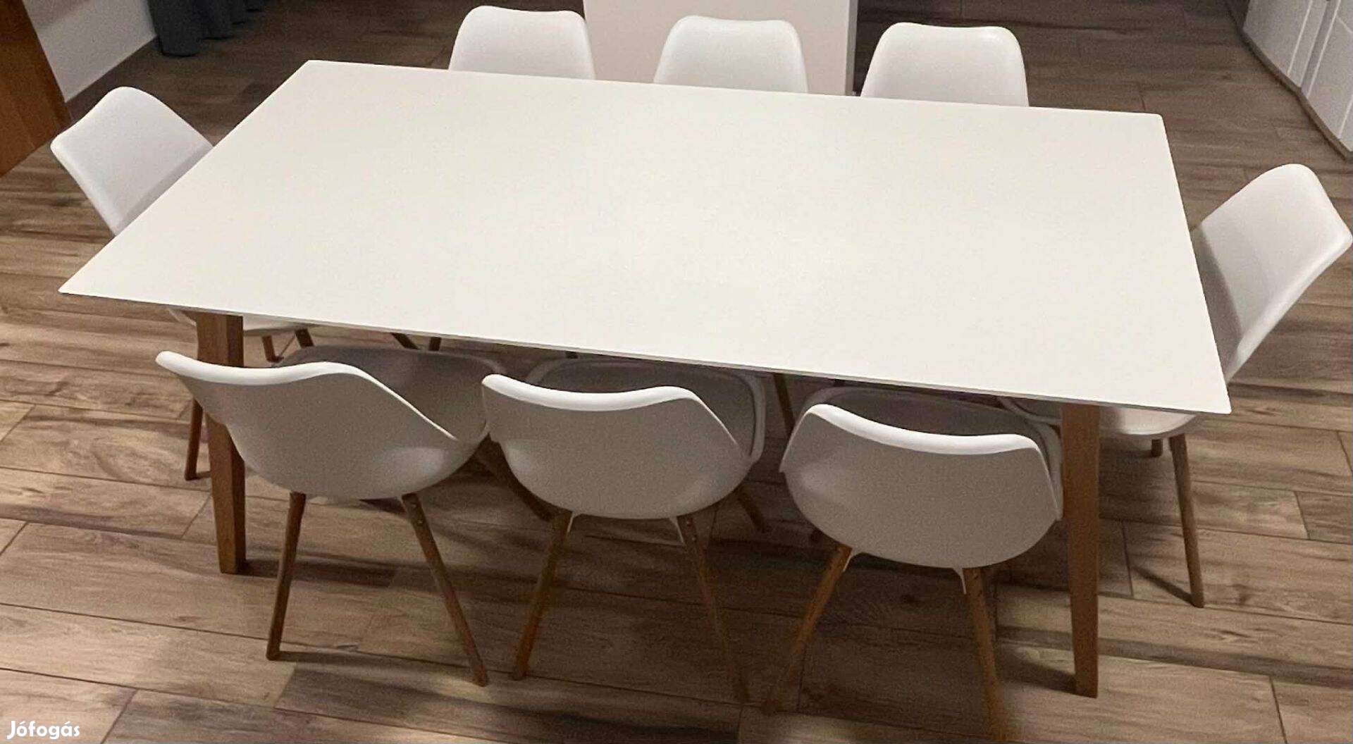Étkezőasztal székekkel
