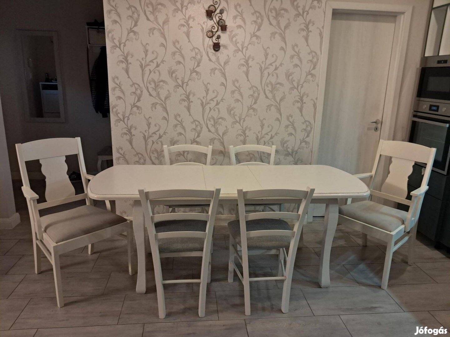 Étkezőasztal székekkel