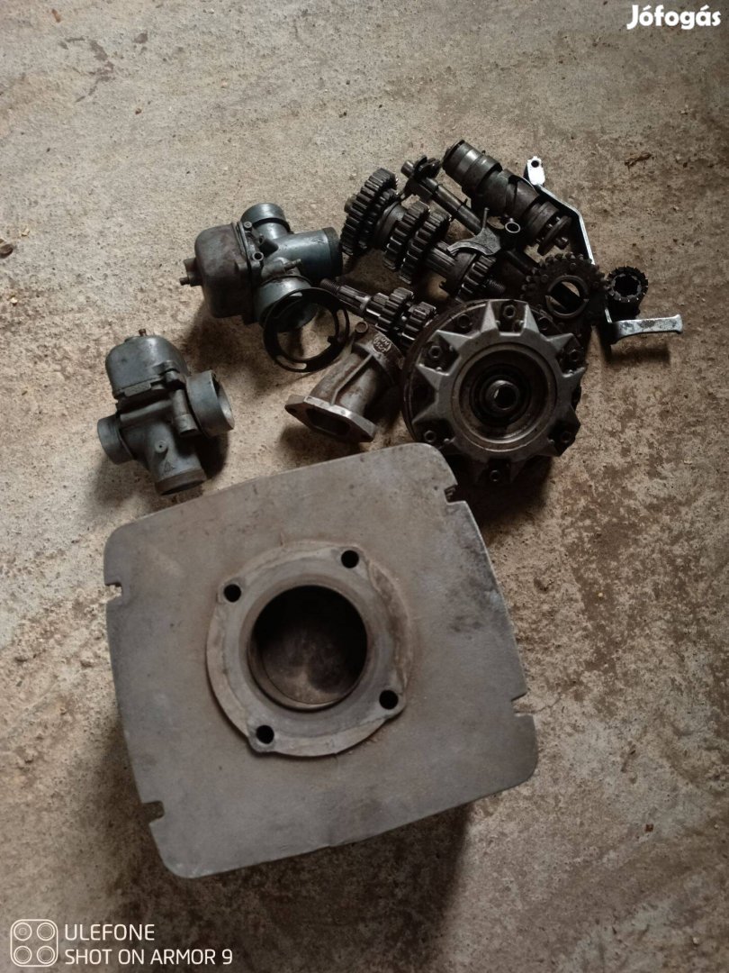 Etz 250 henger
