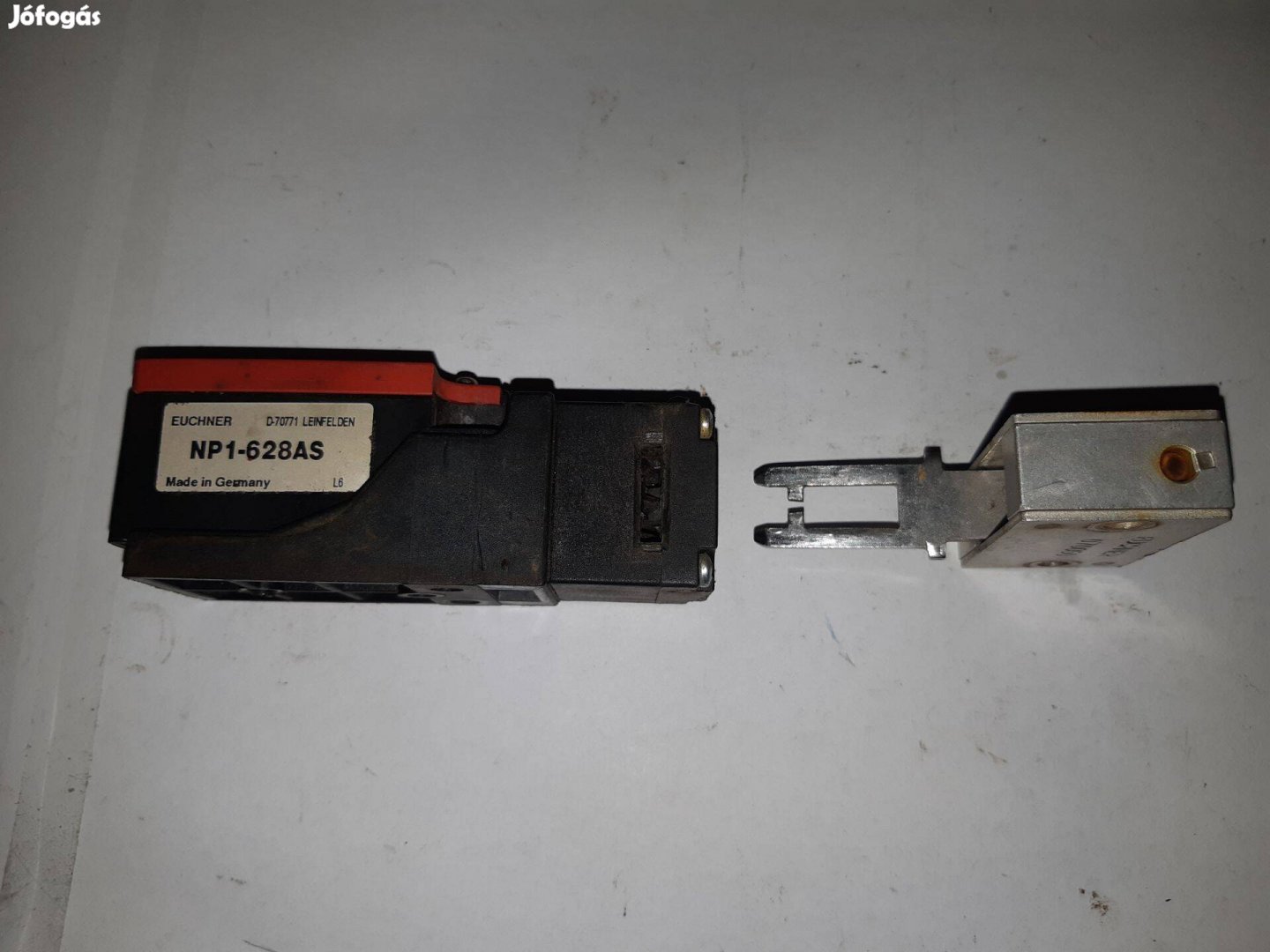 Euchner NP1-628AS biztonsági kapcsoló 149