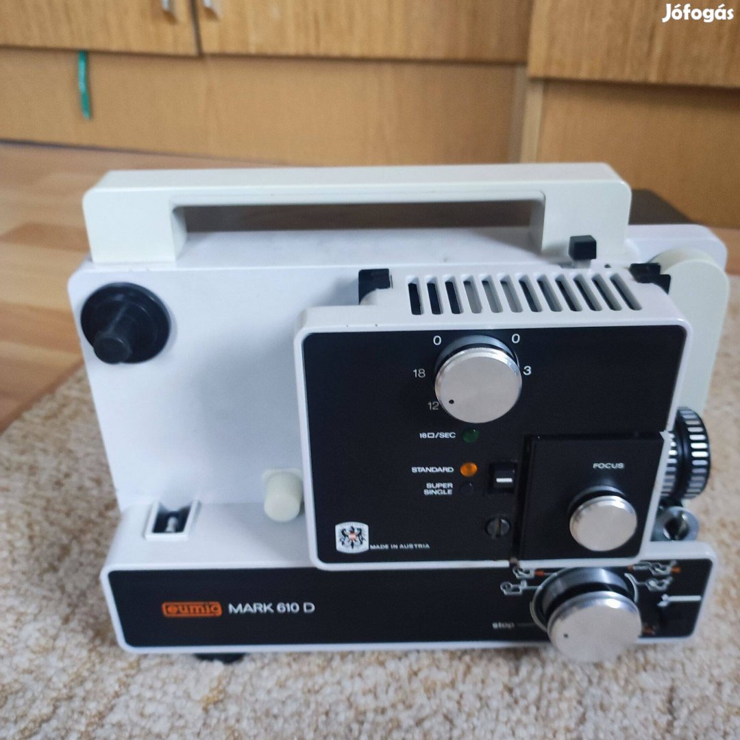 Eumig Super 8 mm-es vetítőgép