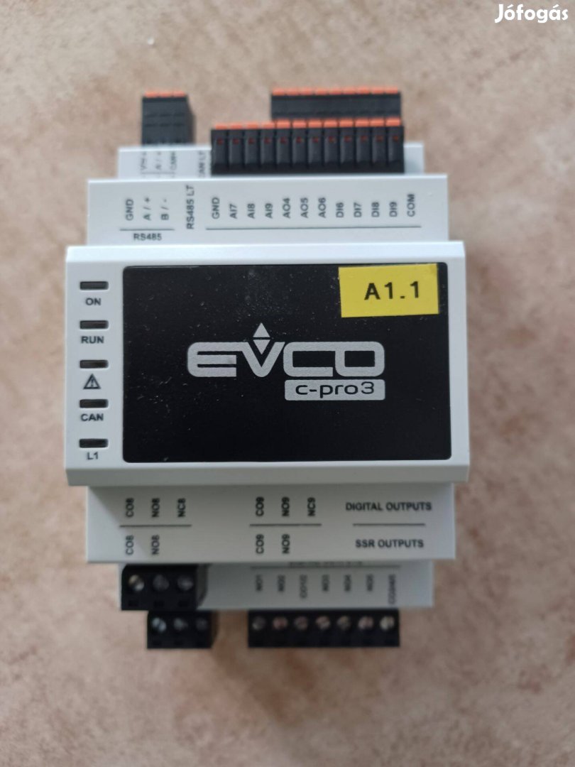 Evco C-Pro3 programozható vezérlő 24V EPK3Bxp 20-1825-13 relé