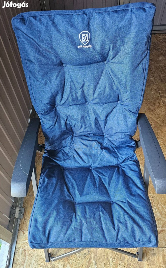 Ever Advanced kempingszék 300 kg-ig