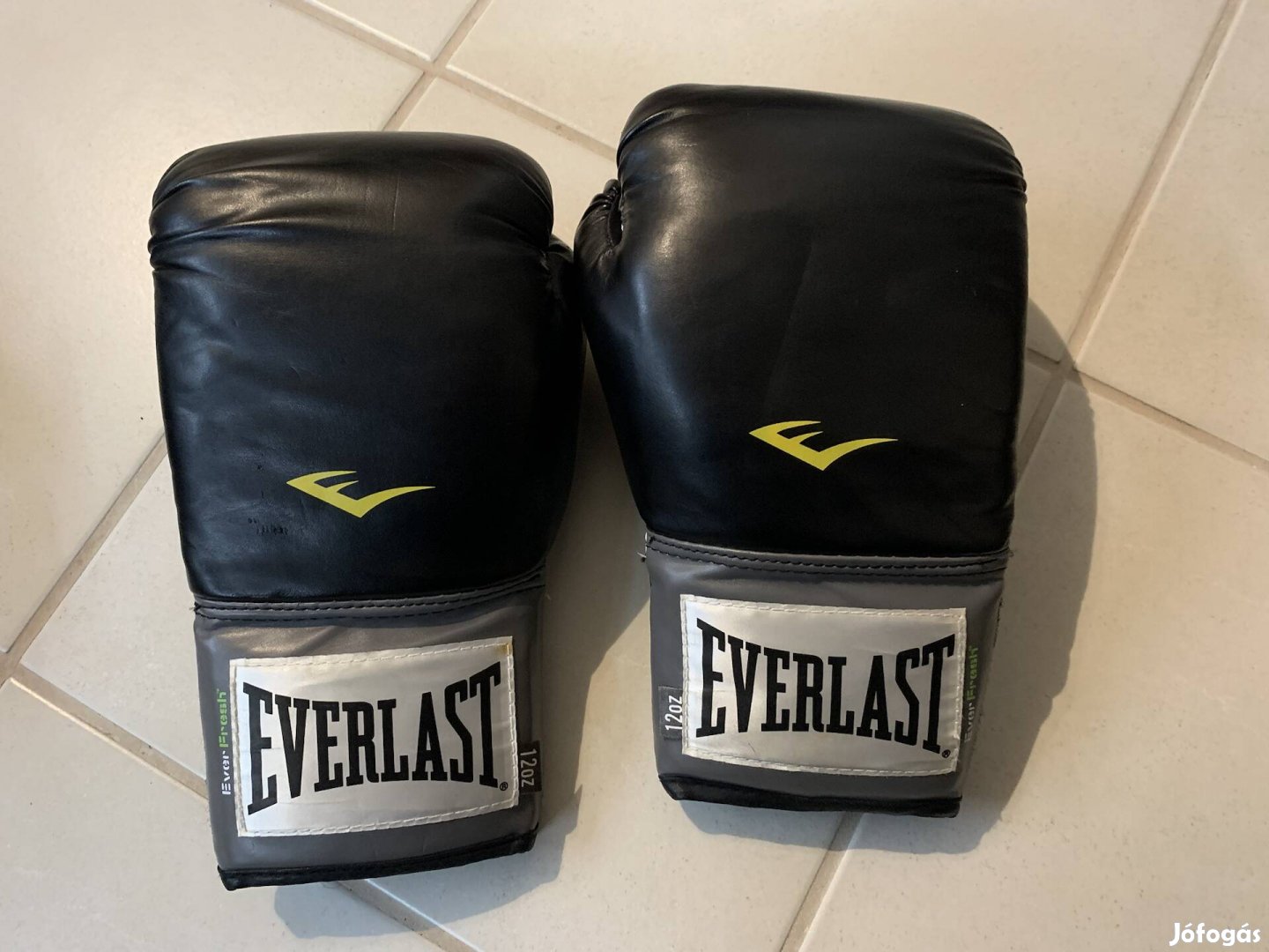 Everlast boxkesztyű 12oz