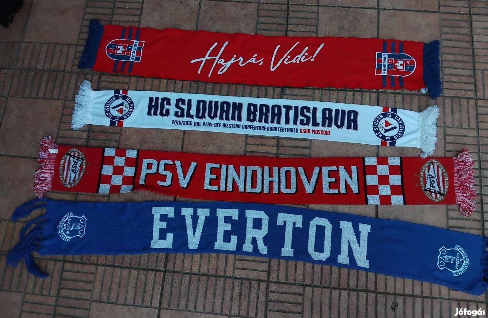 Everton sál PSV szurkolói sál Slovan foci sál Videoton Fehérvár 4db