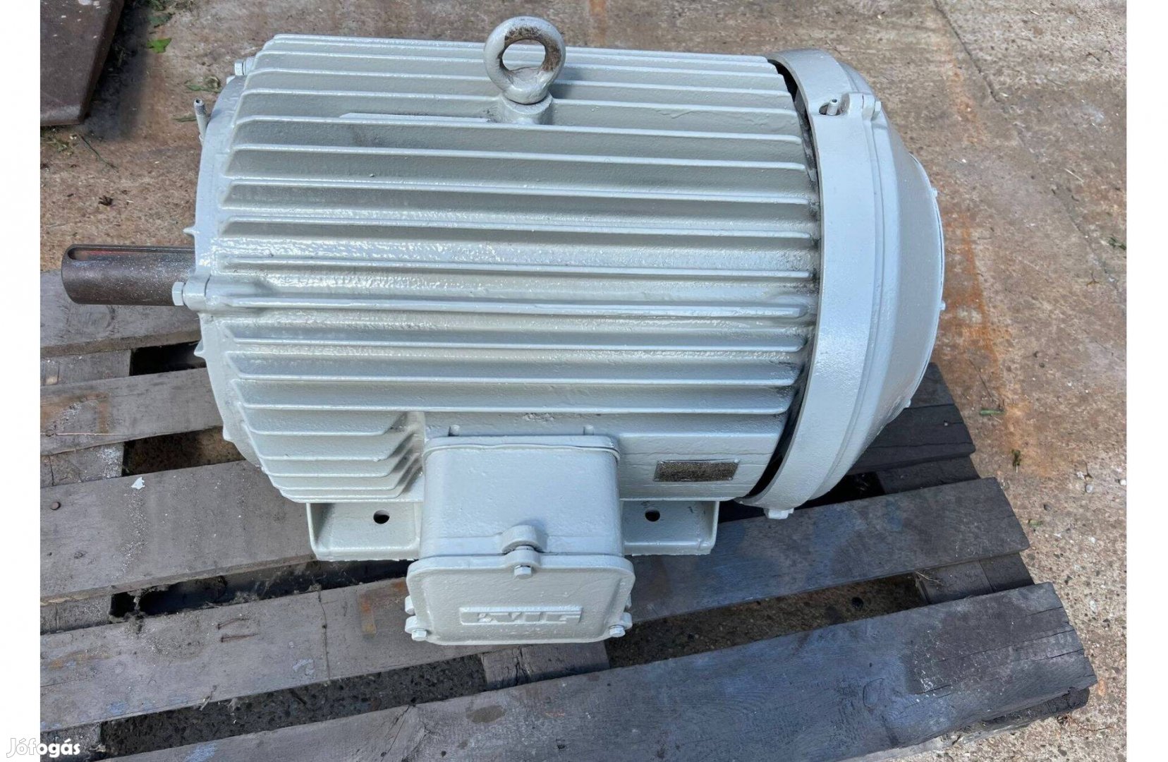 Evig 22 kW-os villanymotor eladó, fordulatszáma 725