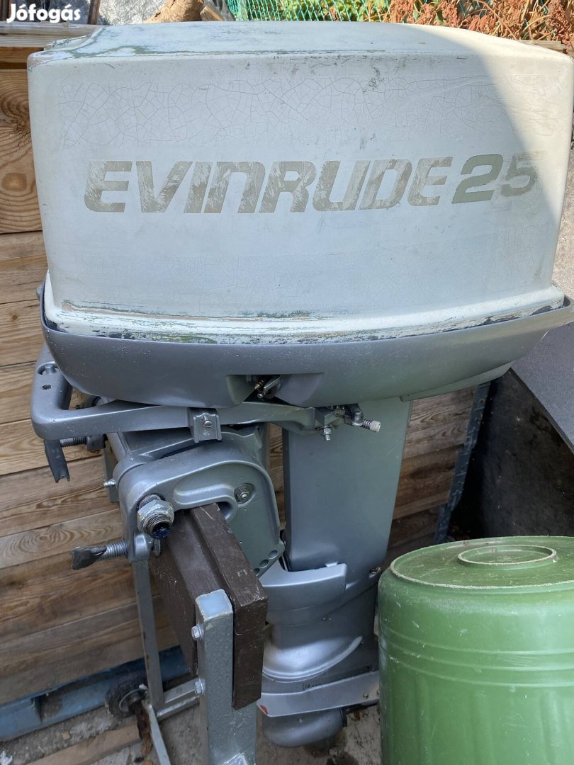 Evinrude 20/25 hosszúcsizmás 2T önindító