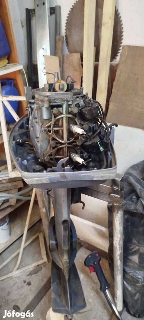Evinrude 20le alkatrésznek 