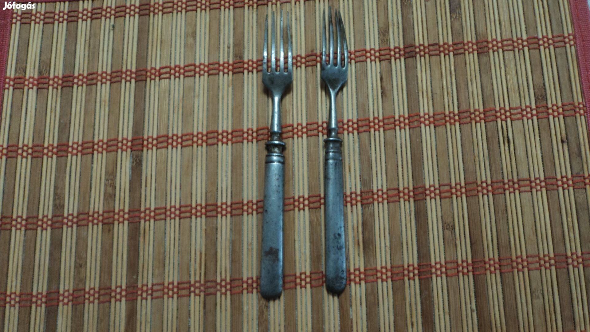 Evőeszköz (Retró)