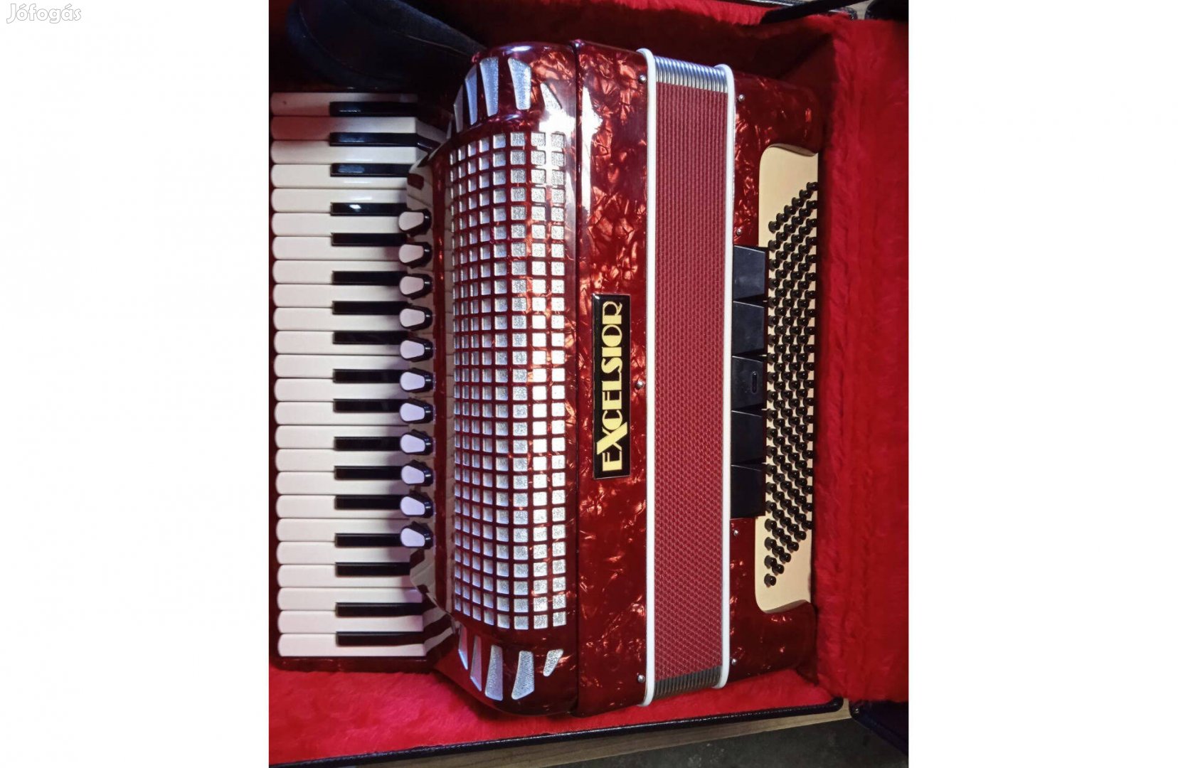 Excelsior 120basszusos harmonika