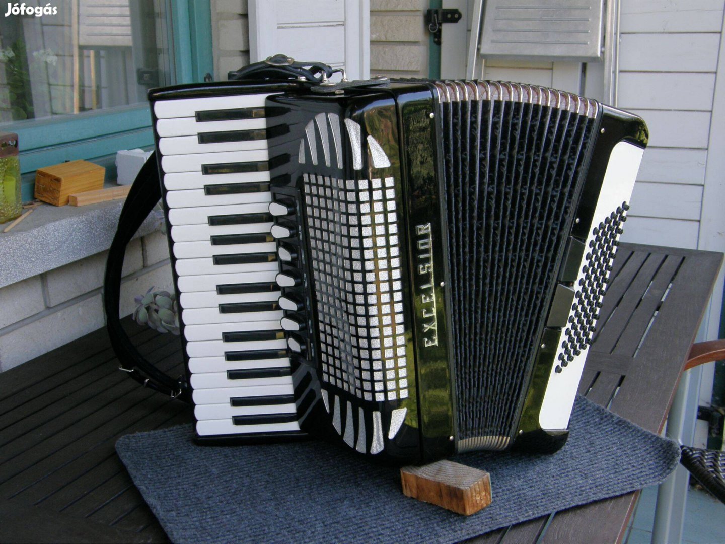 Excelsior 72 basszusos olasz harmonika tangóharmonika