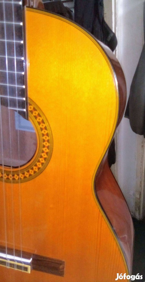 Excelsior of Yamaha C80 Gold Head Machine Upright Classique Guitar