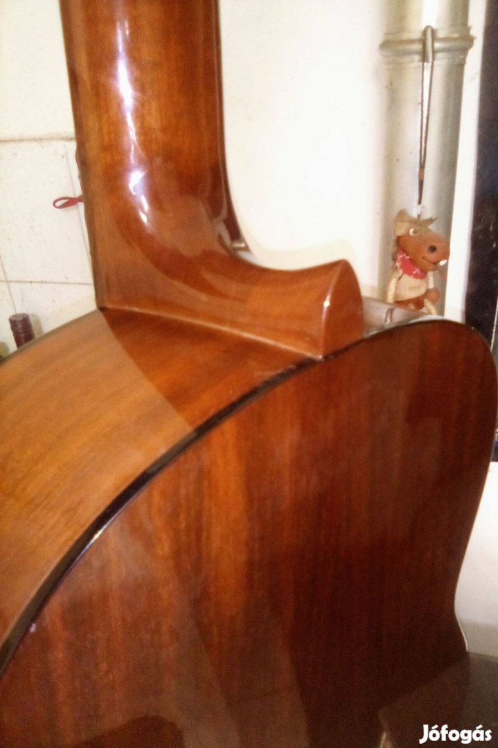 Excelsior of Yamaha C80 Made in Indonesia Upright Classics Guitar