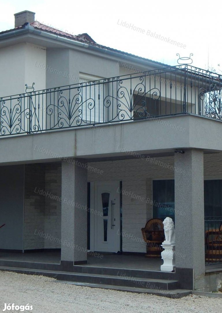 Exkluzív Családi Ház a Balaton közelében