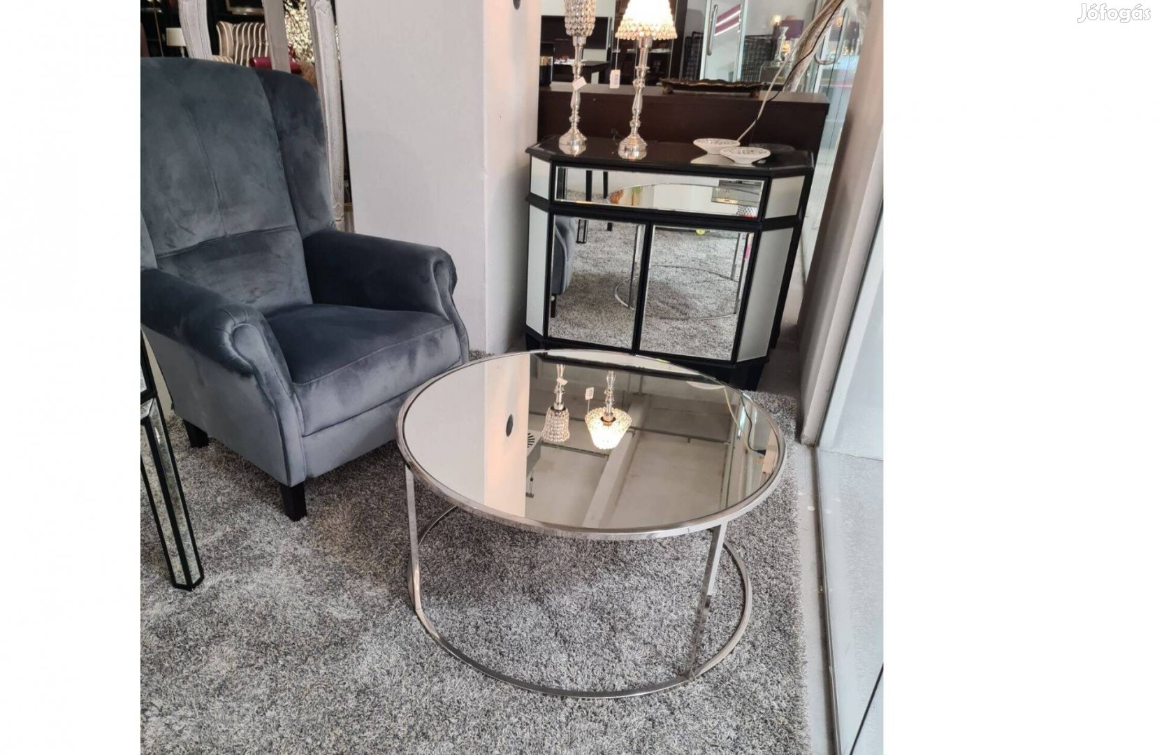 Exkluzív Króm Dohányzóasztal Üveglappal 80 CM