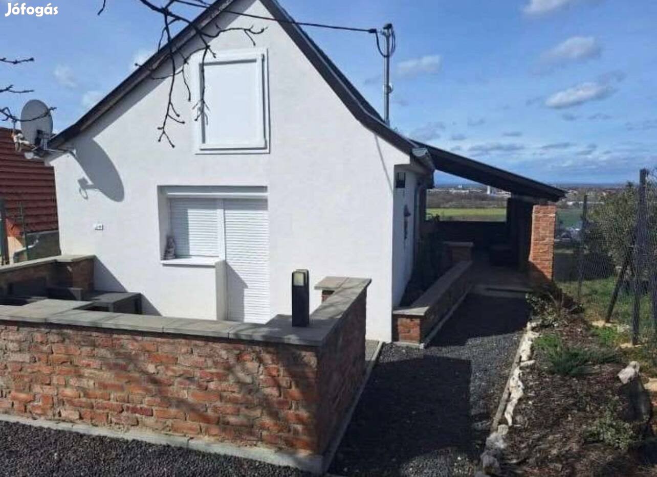 Exkluzív panorámaház a sárvári termálfürdő üdülőhelyén