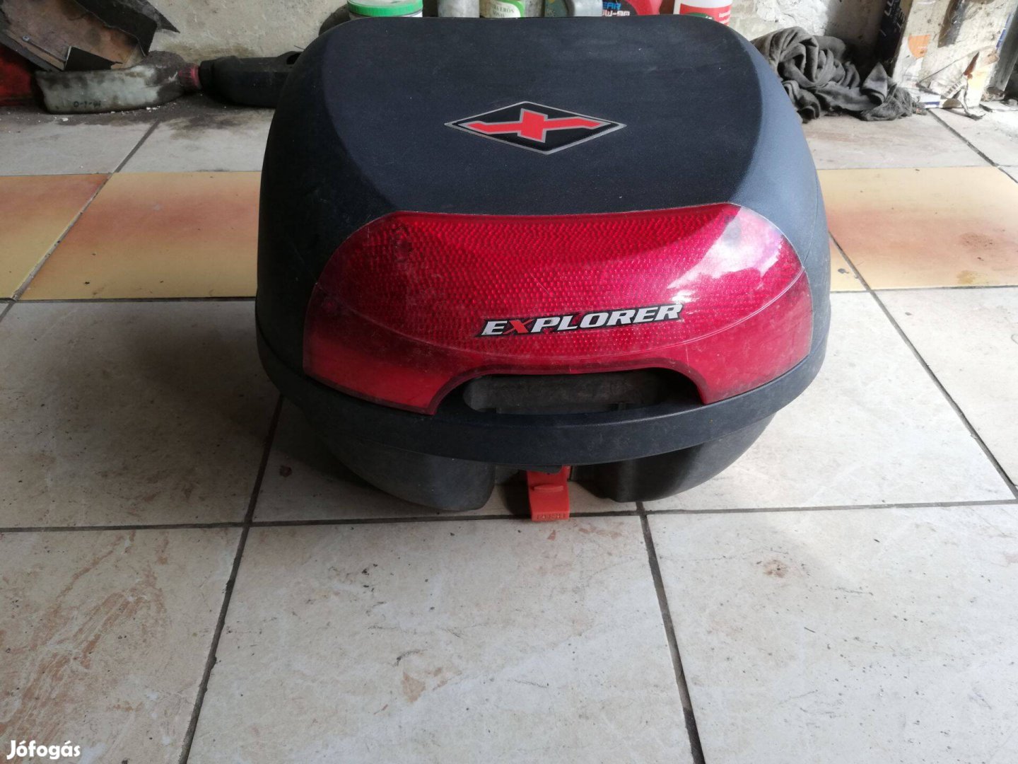 Explorer motoros hátsó doboz eladó!