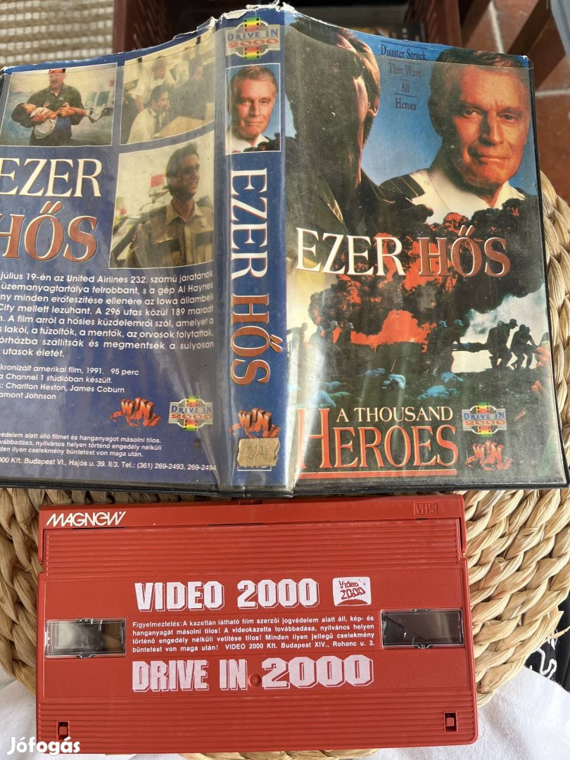 Ezer hős vhs