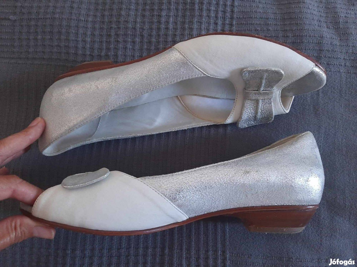 Ezüst-fehér olasz bőr balerina cipő 39