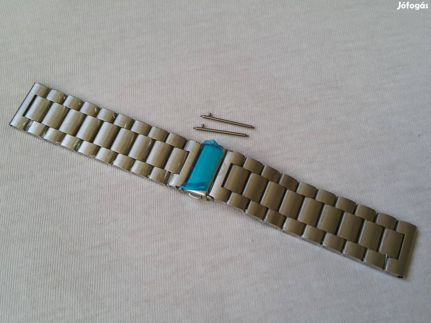 Ezüst fém óraszíj, rozsdamentes acél, gyors stift, tömör szemek