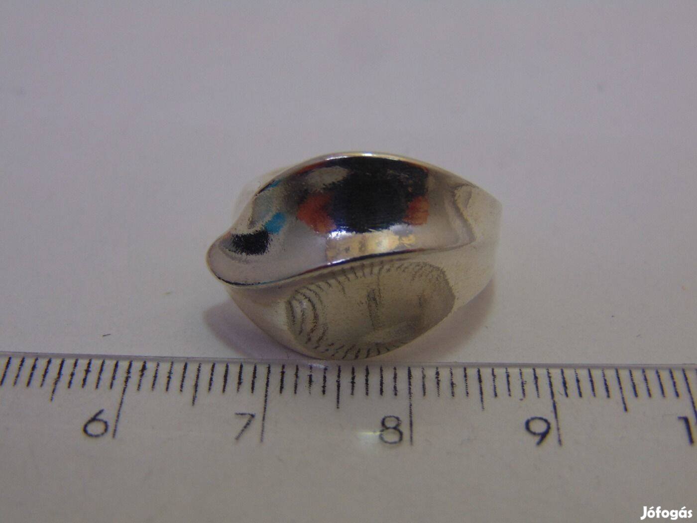 Ezüst masszív gyűrű, 16,25 mm