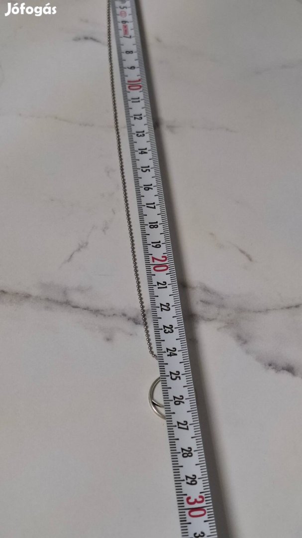 Ezüstözött medál lánccal