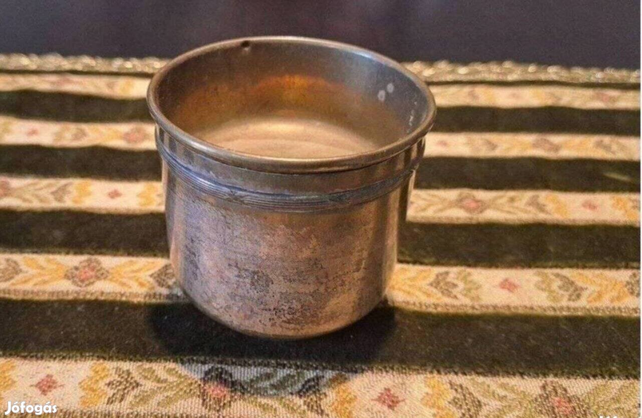 Ezüstözött réz edények