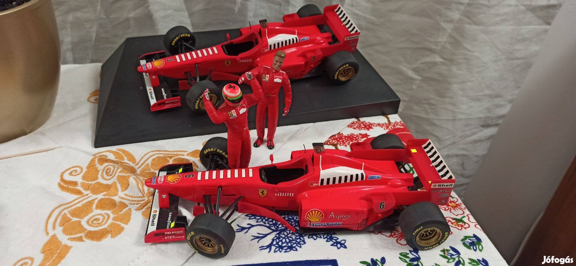 F1 Minichamps 118 Michael Schumacher, Eddie Irvine