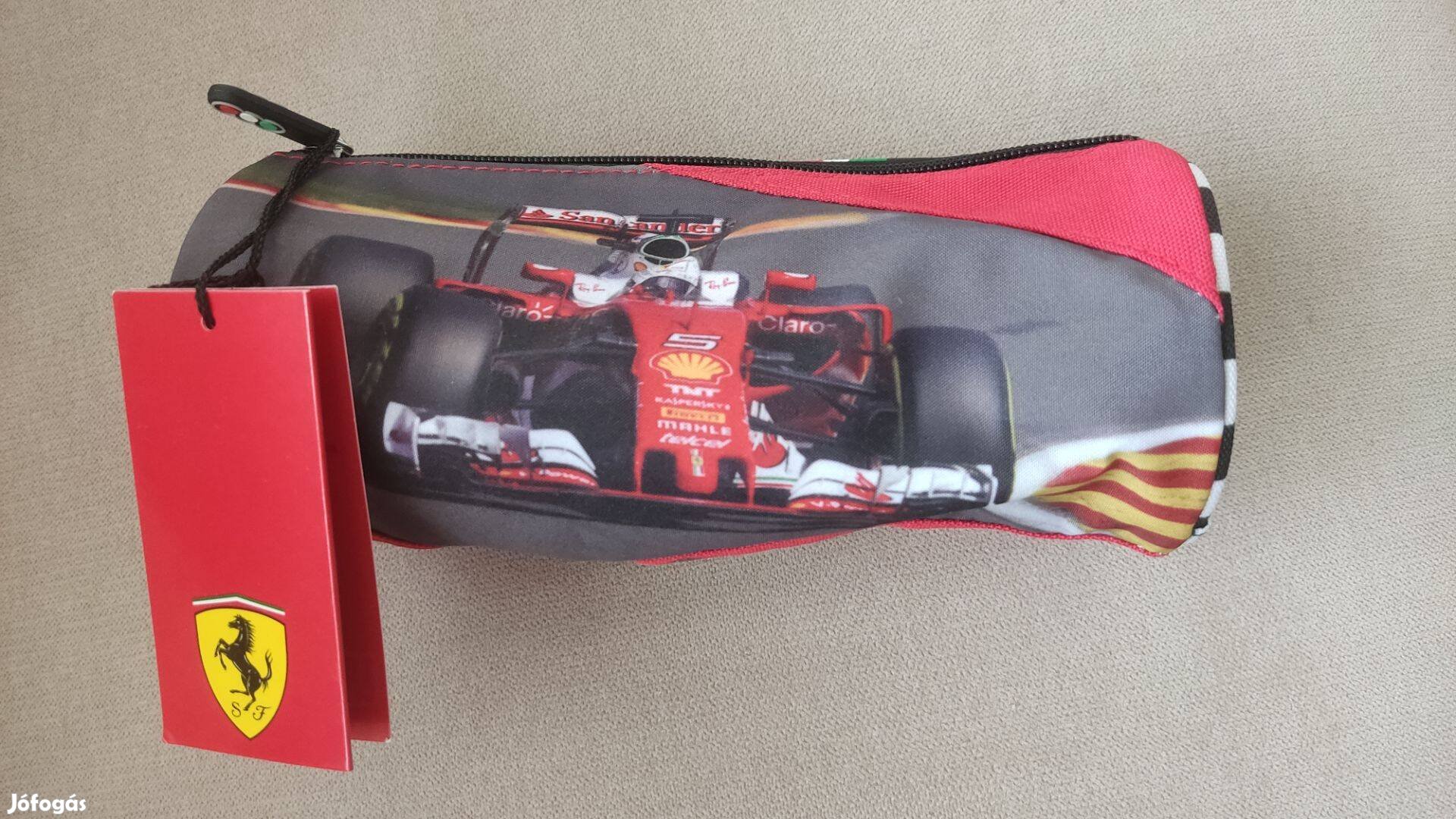 F1-es Ferrari tolltartó