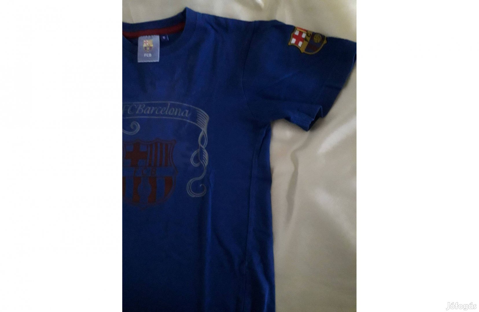 FC Barcelona sötétkék rövid ujjú pamut gyerek póló 134/140 új
