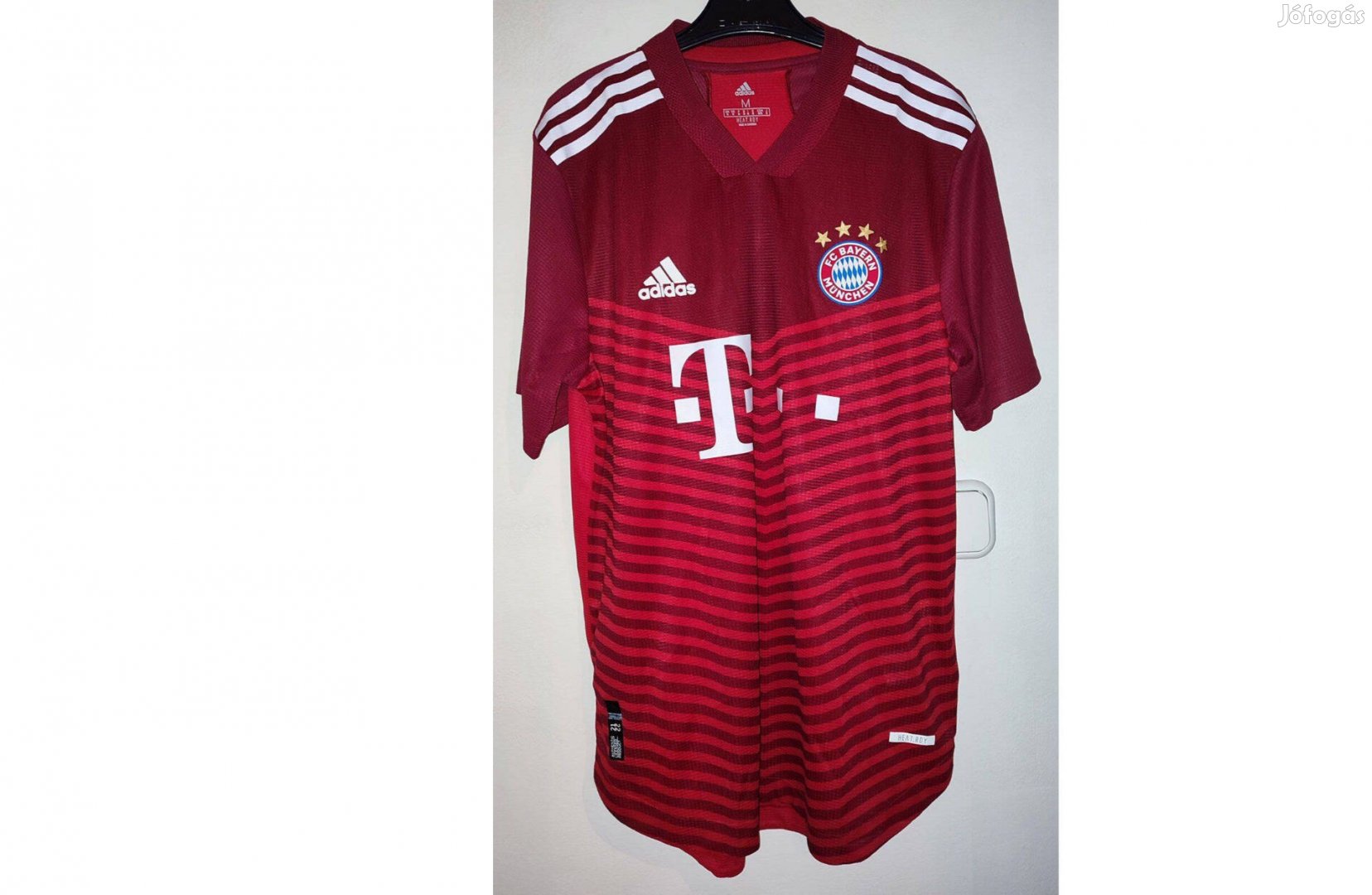 FC Bayern München bordó eredeti adidas 2021-22 piros mez (M)
