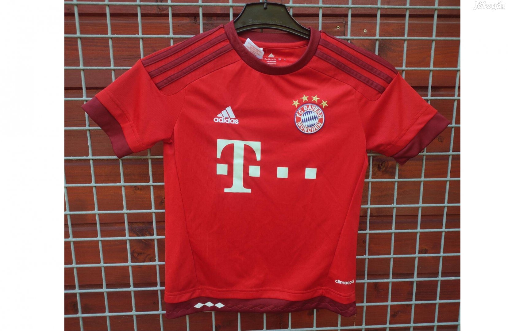 FC Bayern München eredeti adidas 2015 bordó piros gyerek mez (140)