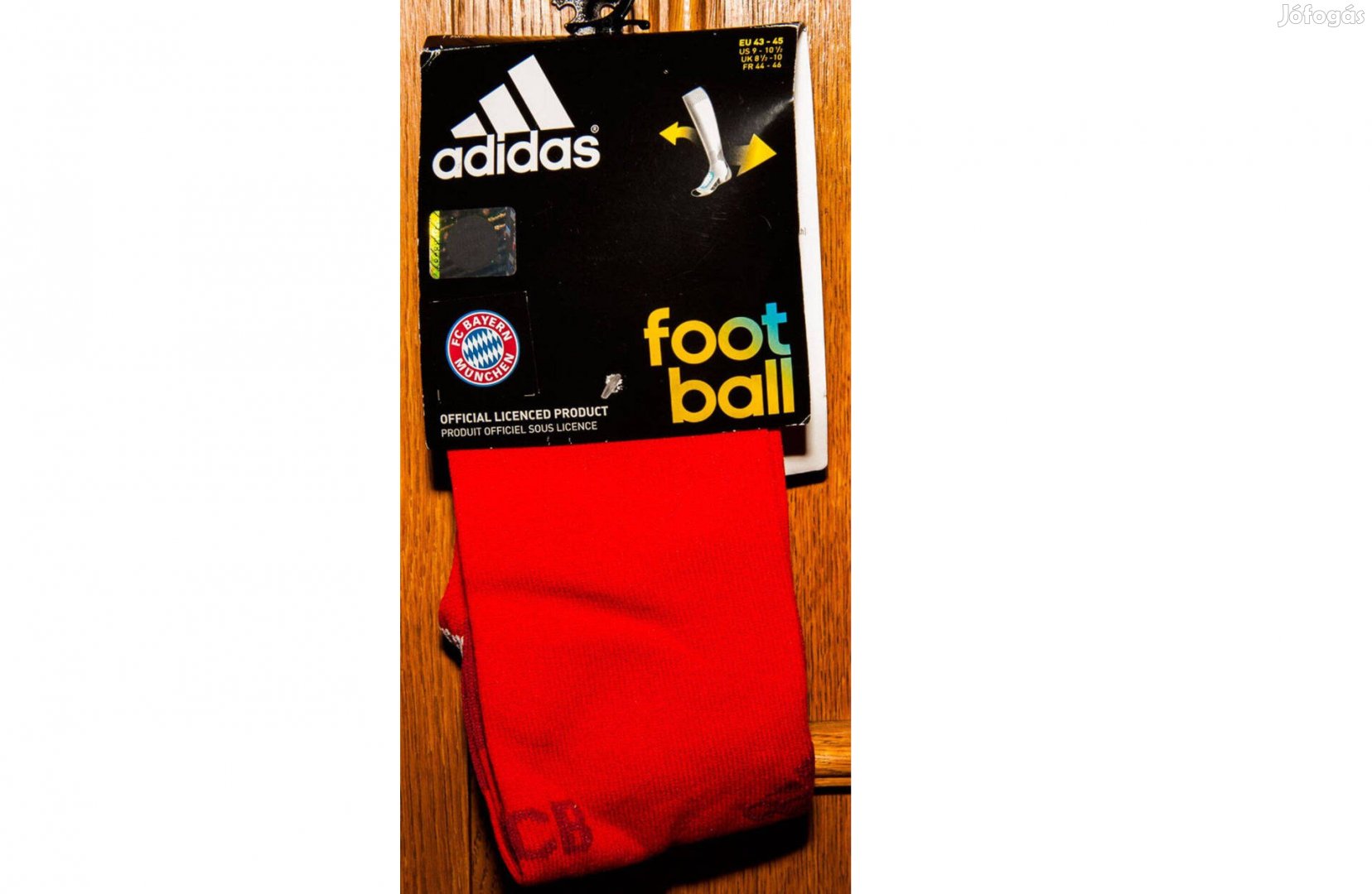 FC Bayern München eredeti adidas Piros sportszár (több méret)