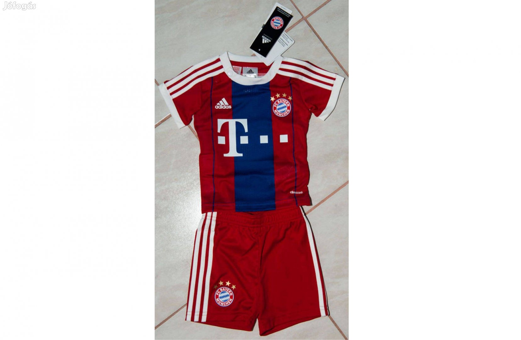 FC Bayern München eredeti adidas baby mez szett (68-as)