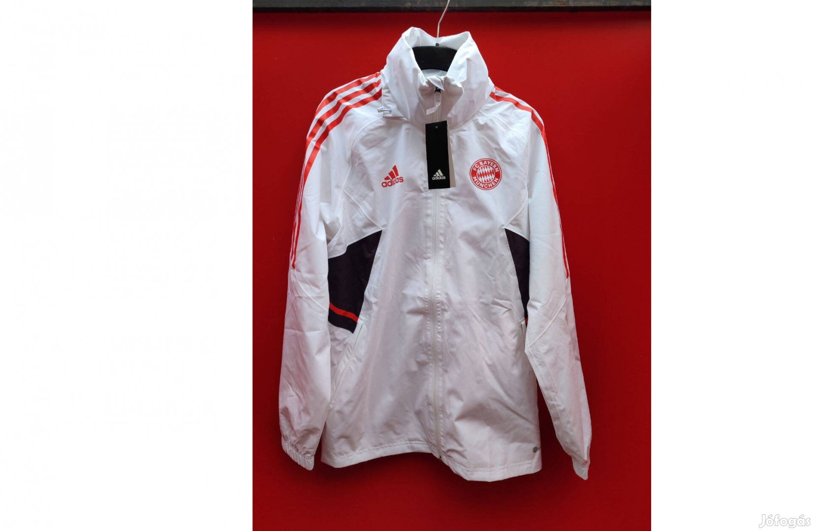 FC Bayern München eredeti adidas fehér piros kapucnis
