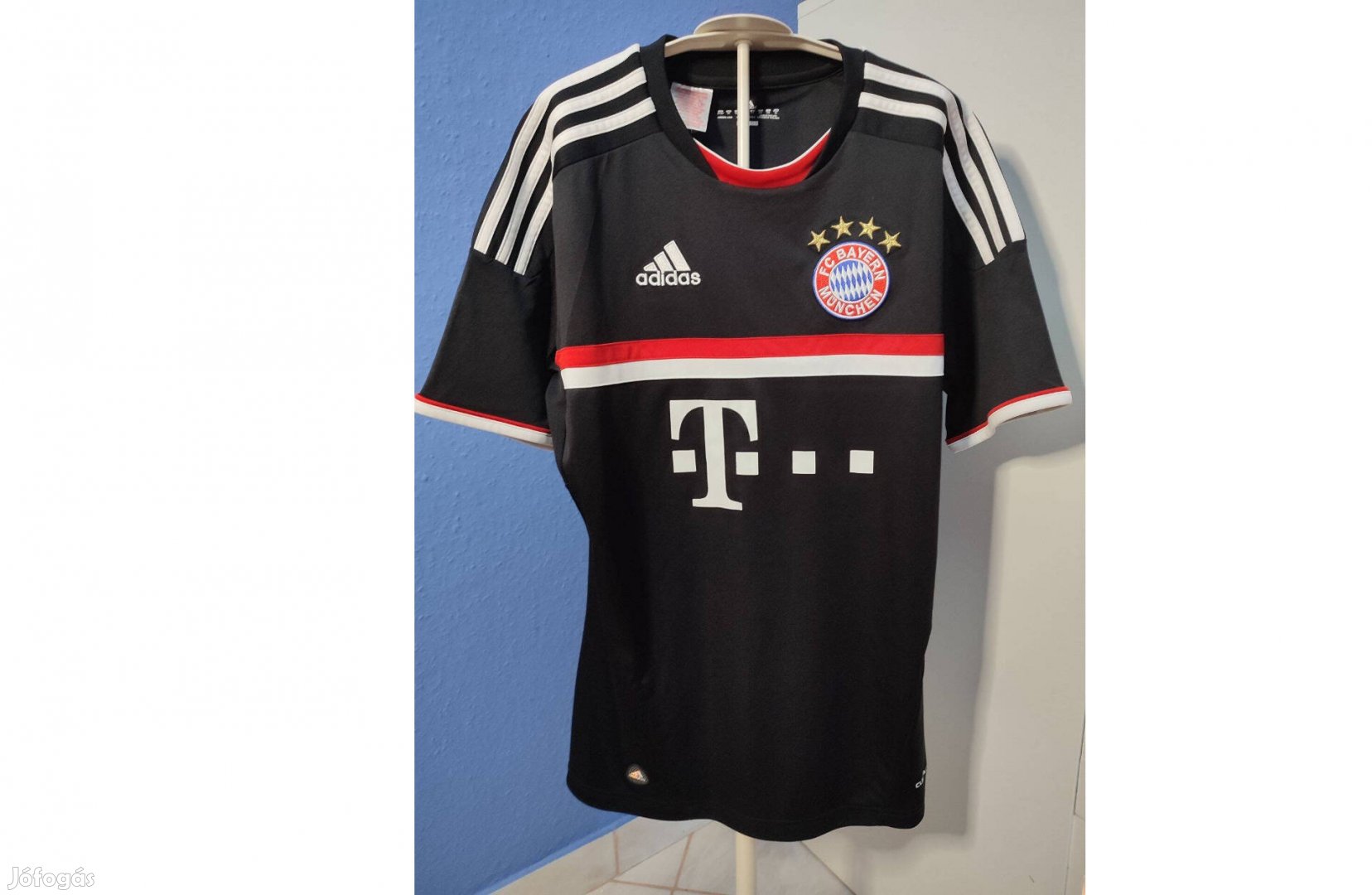 FC Bayern München eredeti adidas fekete 2011-es mez (XL, 176)
