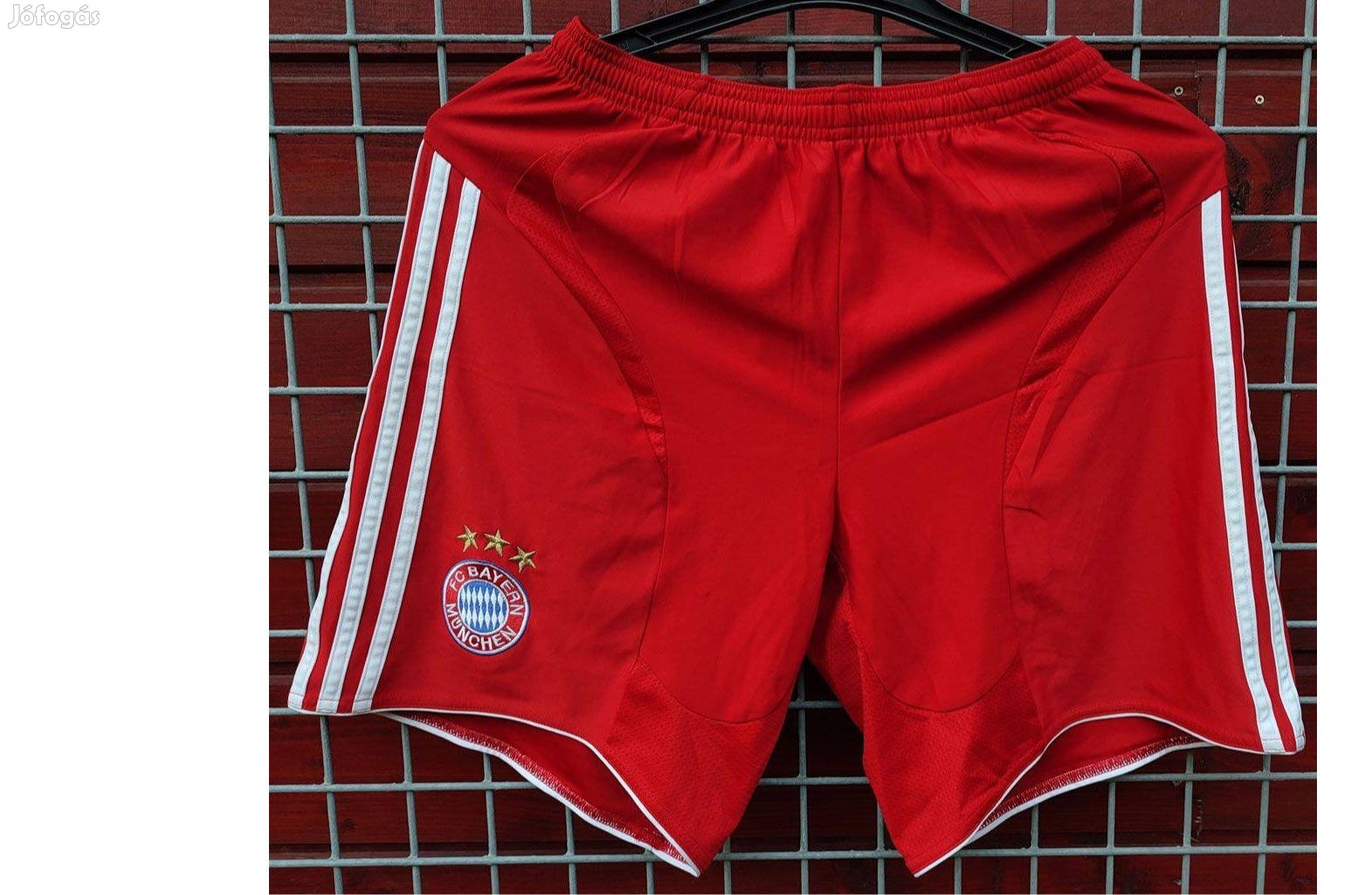 FC Bayern München eredeti adidas gyerek focinadrág (XL, 176)