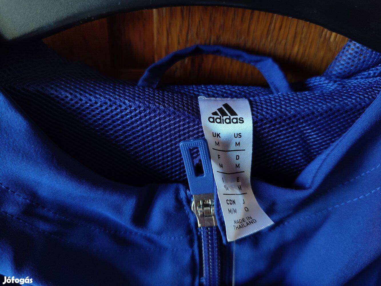 FC Bayern München eredeti adidas kék kapucnis dzseki (M-es)