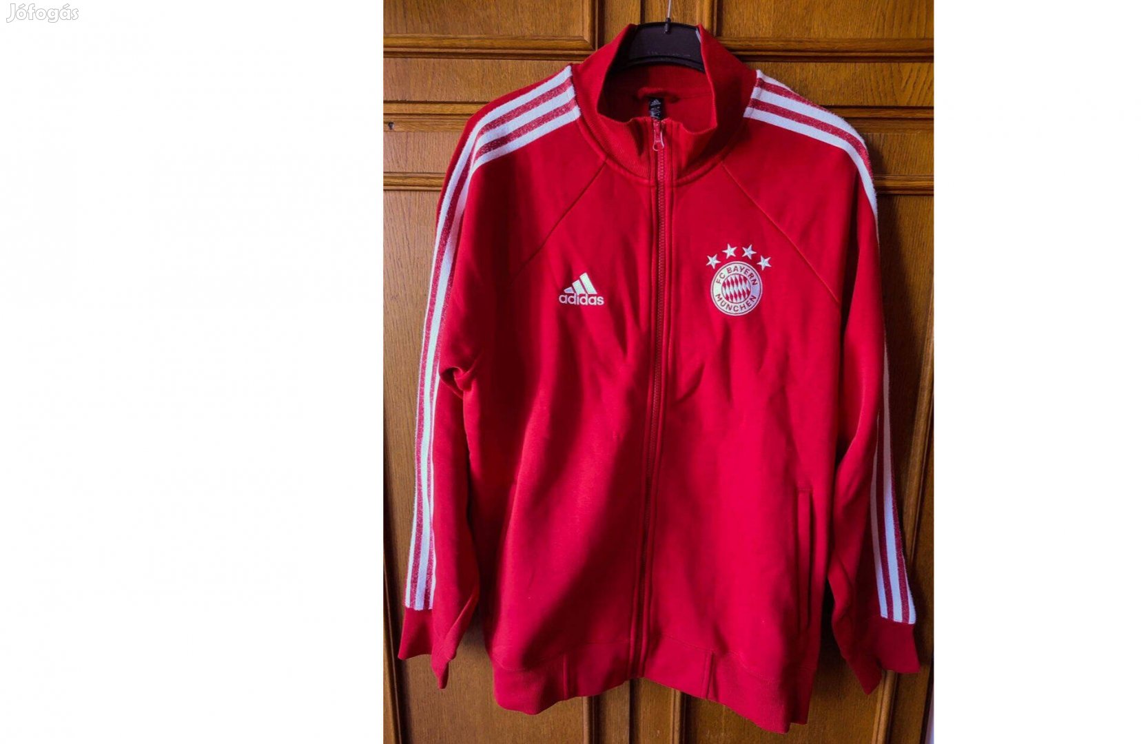 FC Bayern München eredeti adidas piros fehér cipzáras pulóver (L-es)