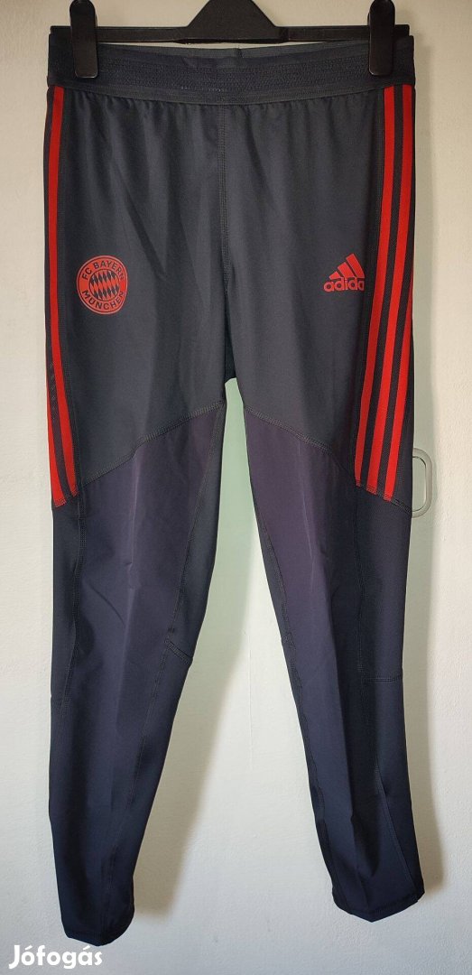 FC Bayern München fekete piros eredeti adidas edző nadrág (M)