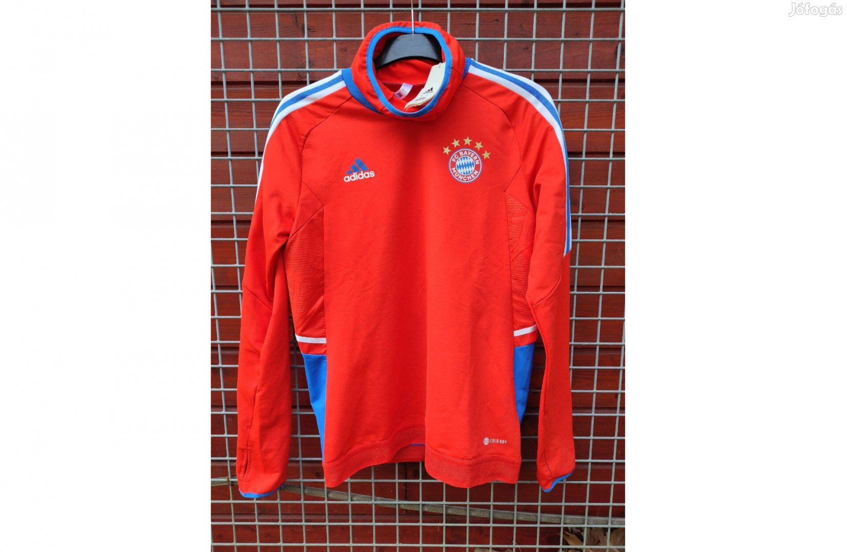 FC Bayern München piros eredeti adidas magasnyakú felső