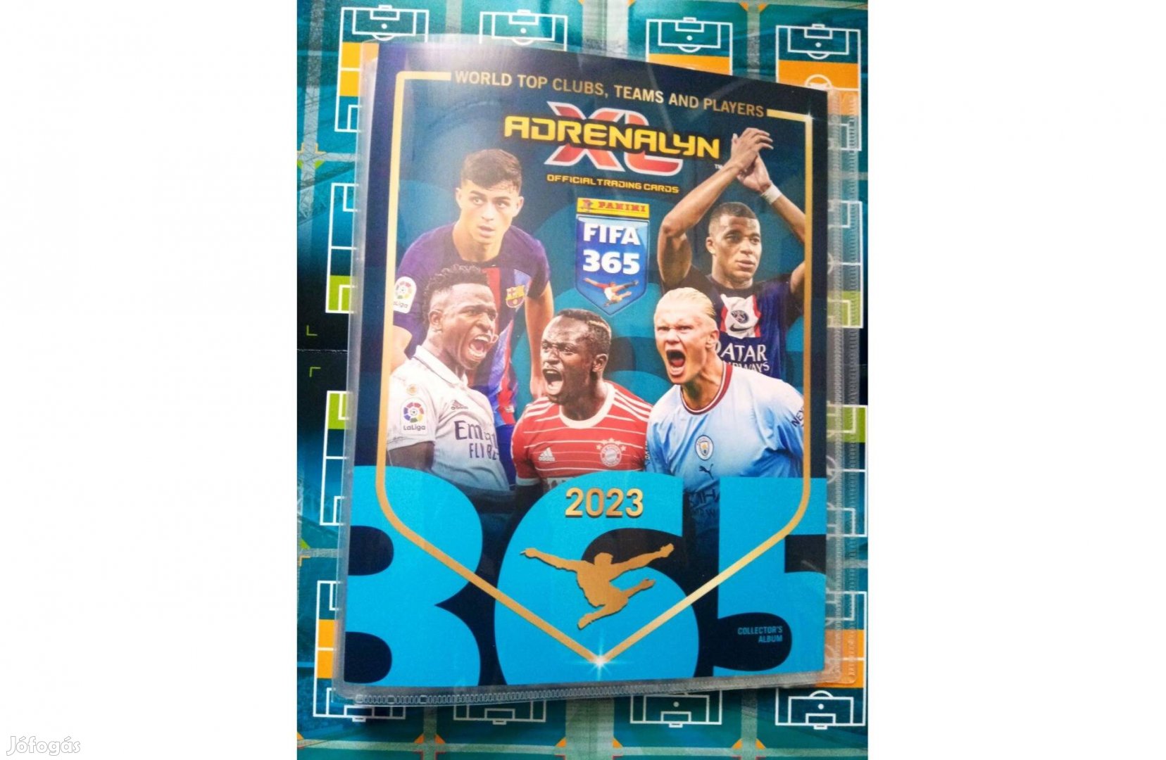 FIFA 365 2023 Adrenalyn kártyagyűjtő focis album