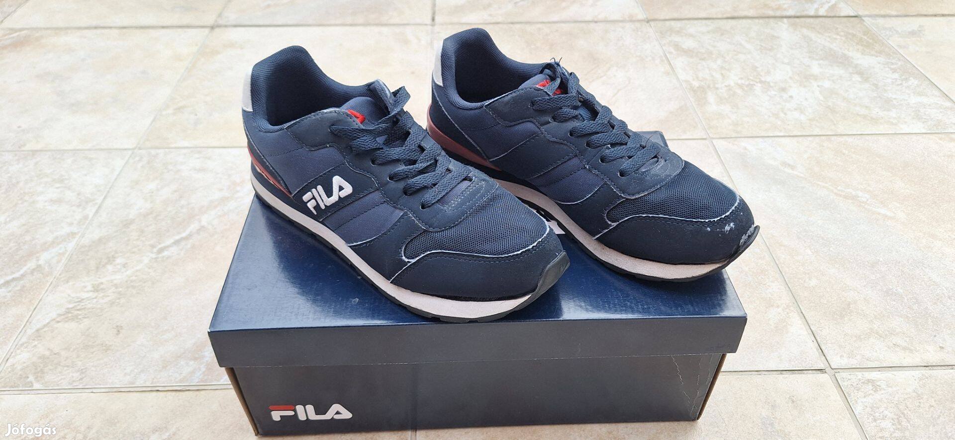 FILA 40-es férfifiú cipő eladó