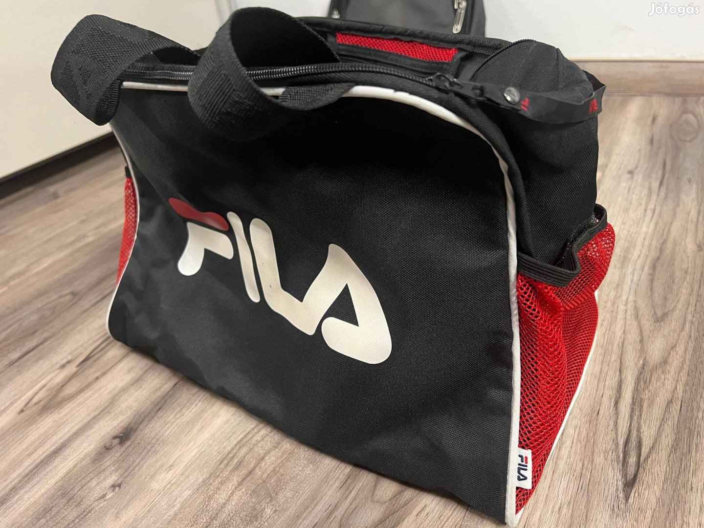 FILA, klasszikus strandos / sportolós kézitáska eladó új állapotban