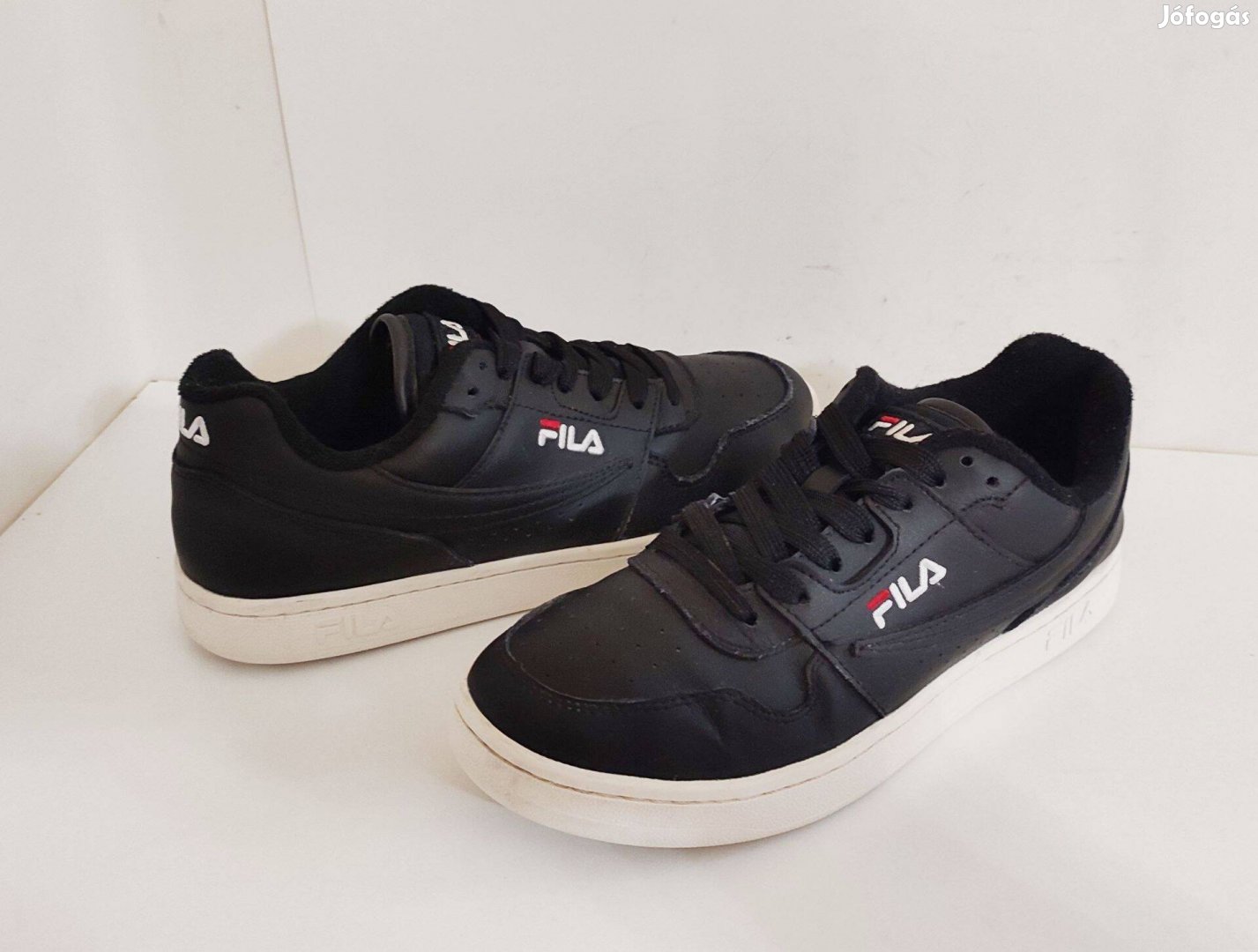 FILA bőr, sportos női cipő, sneakers 38-as