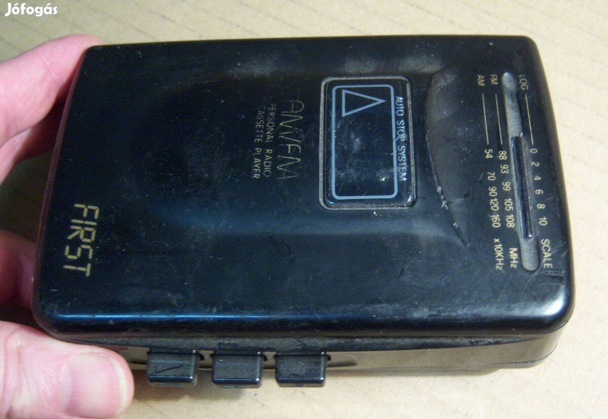 FIRST 337 Walkman (kb.1982) hiányos