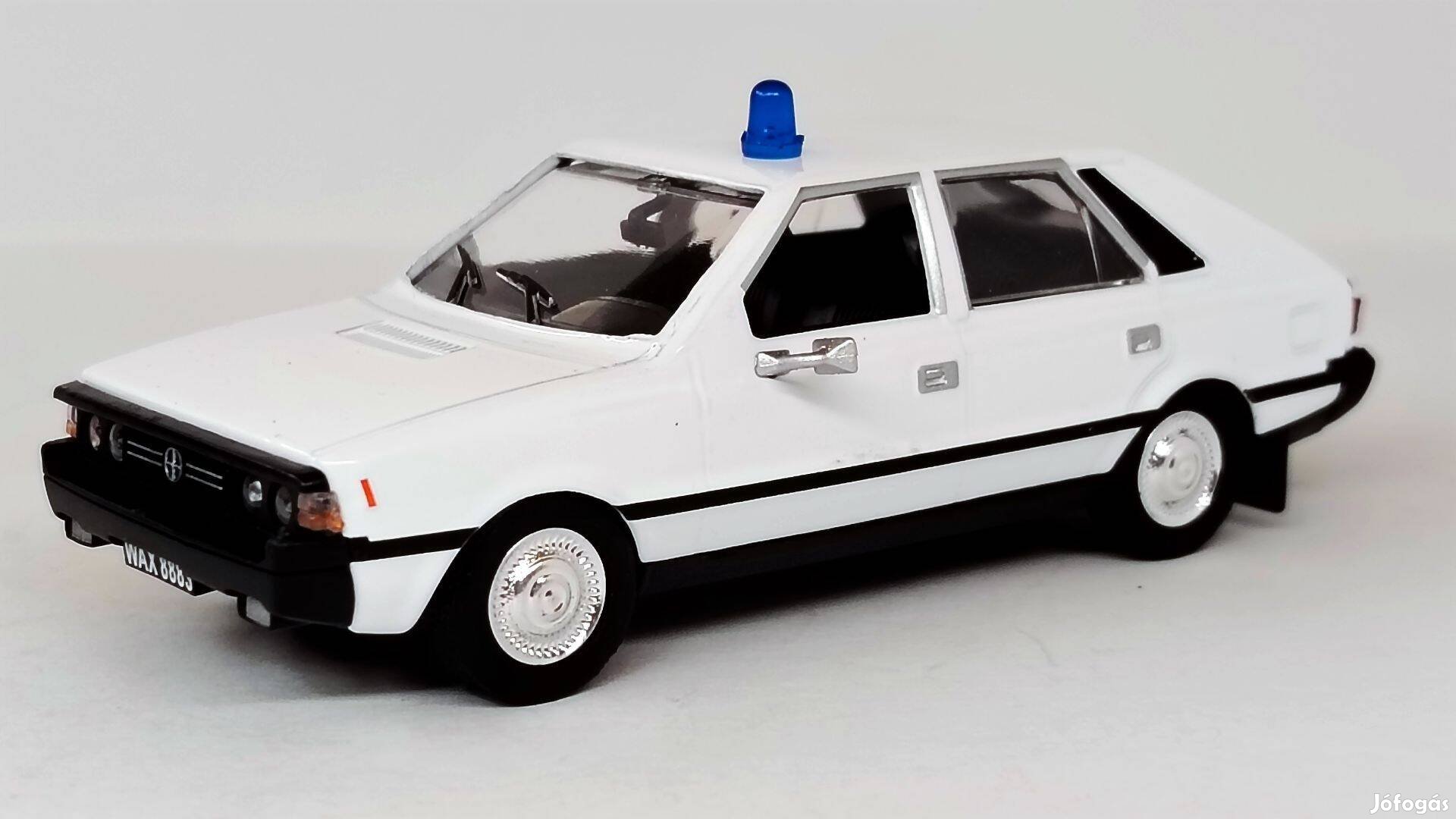 FSO Polonez 1500 rendőrautó modellautó 1:43 új bontatlan eladó