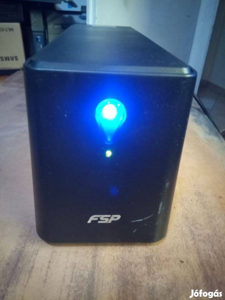FSP EP650 szünetmentes tápegység (UPS) új aksival!